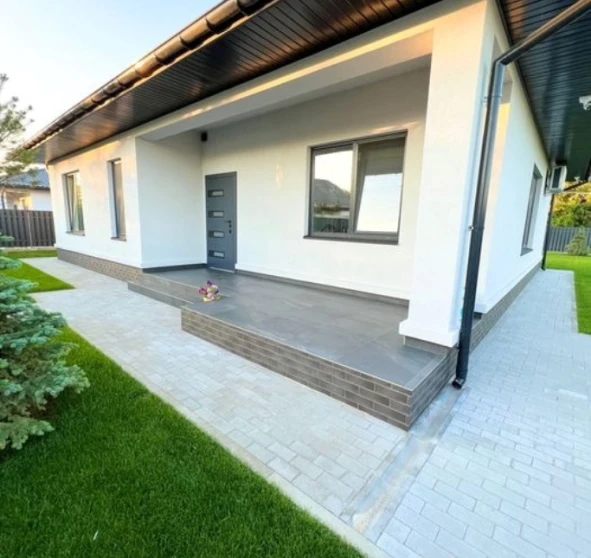 Photo 1. House, for sale. Hnidyn