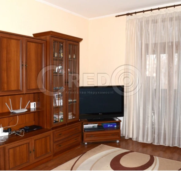Photo 1. Four-Room flat, for sale. Kryvyi Rih Саксаганський