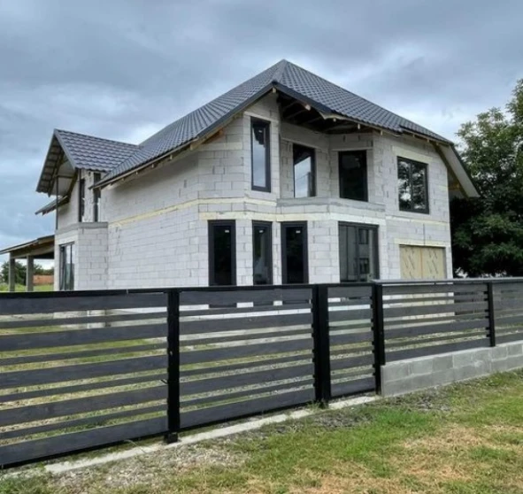 Photo 1. House, for sale. Mala Roztoka