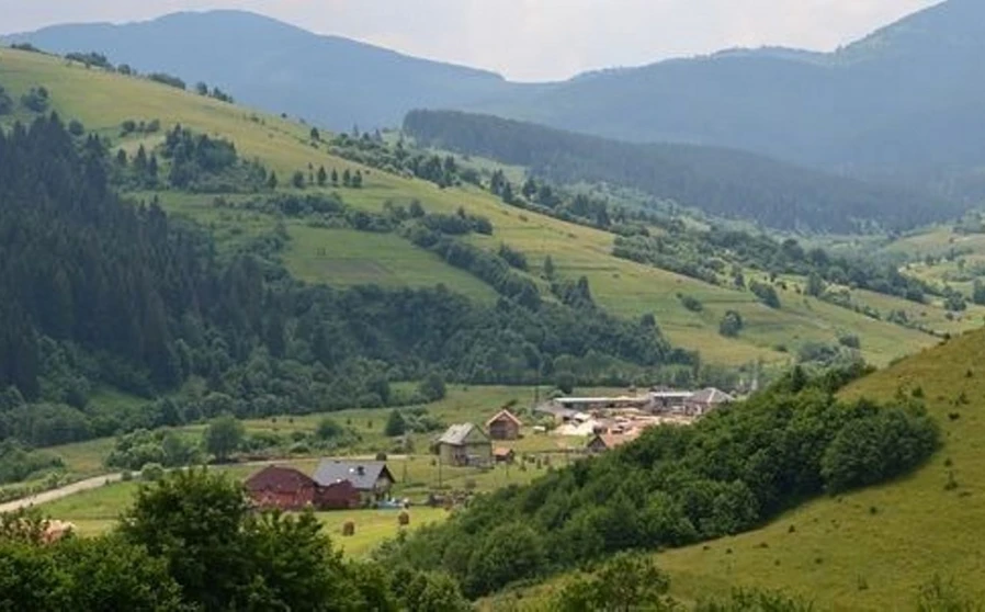 Фото 1. Участок, продажа. Хуст