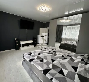 Foto 3. Casa, en venta. Mukachevo