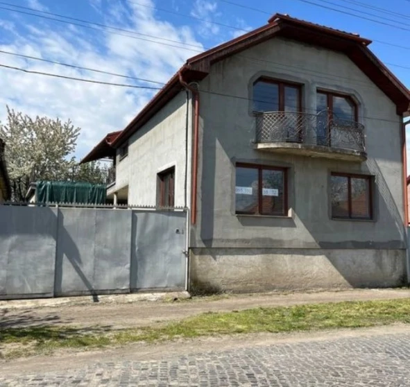 Фото 1. Дом, продажа. Берегово