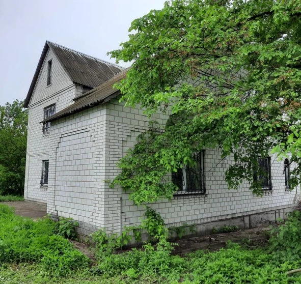 Foto 1. Casa, en venta. Lohvyn