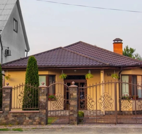 Photo 1. House, for sale. Uzhhorod