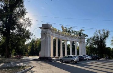Фото Трехкомнатная квартира, продажа. Кривой Рог