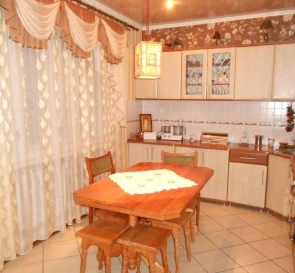 Photo 4. House, for sale. Svaliava