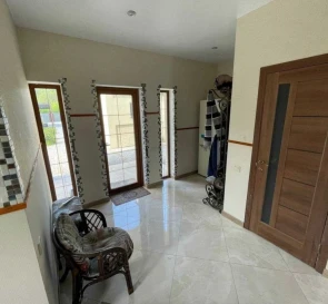 Foto 5. Casa, en venta. Pidhirtsi
