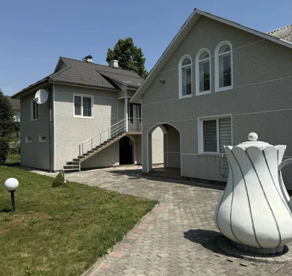 Photo 1. House, for sale. Hlyboka