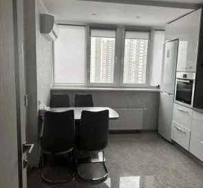 Фото 3. Двокімнатна квартира, продаж. Київ