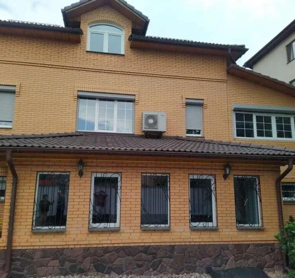 Foto 1. Casa, en venta. Kyiv
