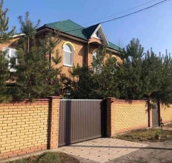Foto 1. Casa, en venta. Kyiv