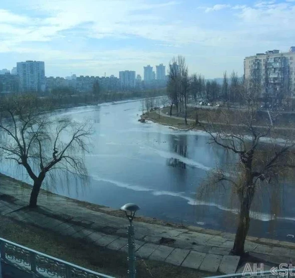 Фото 1. Комерційна, продаж. Київ