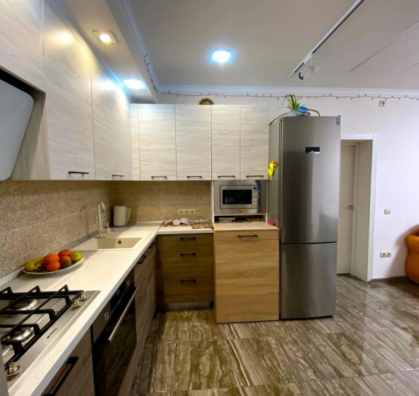 Photo 1. Three-Room flat, for sale. Cherkasy Чайковского