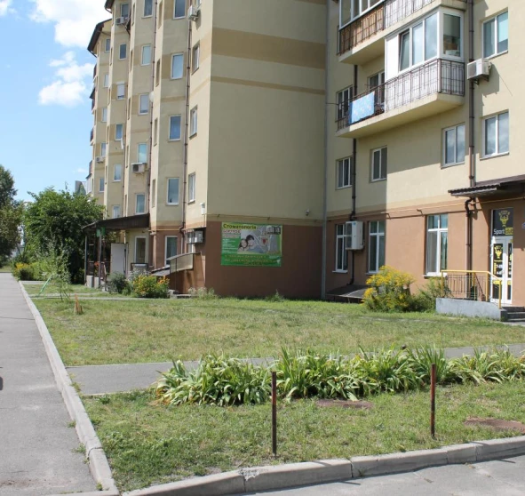 Фото 1. Коммерческая, продажа. Киев Дарницкий