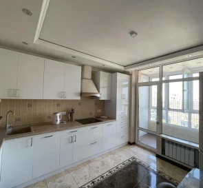 Foto 2. Monoambiente piso, en venta. Kyiv Дарницкий