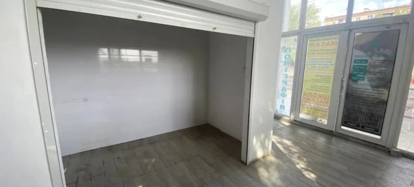 Foto 1. Comercial, para alquilar. Dnipro Индустриальный