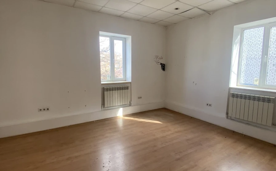 Photo 1. Office, to rent. Dnipro Шевченковский