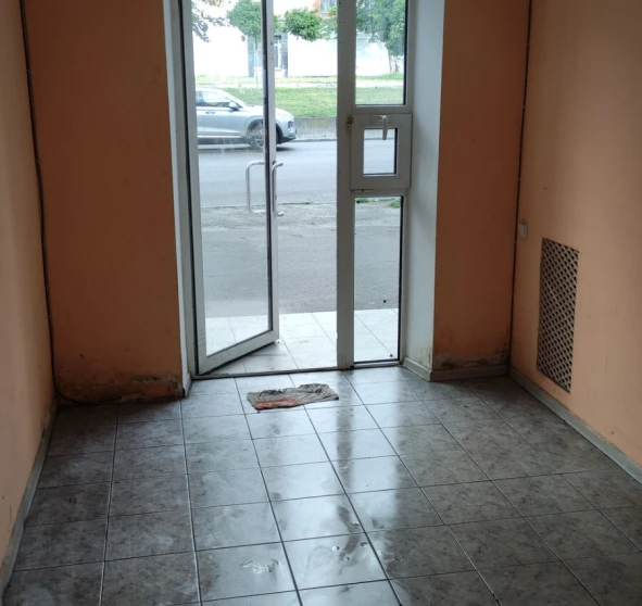 Foto 1. Comercial, para alquilar. Dnipro Центральный