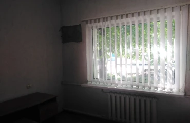 Zdjęcie Komercyjna, do wynajęcia. Dnipro Индустриальный