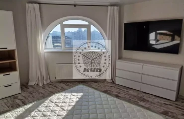 Foto Dos Ambientes piso, en venta. Kyiv Святошинский, Akademmistsechko