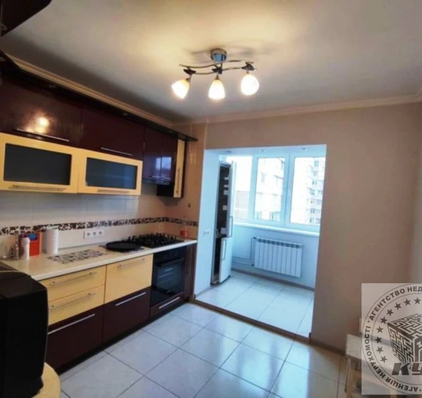 Photo 1. Three-Room flat, for sale. Kyiv Святошинский, Akademmistsechko