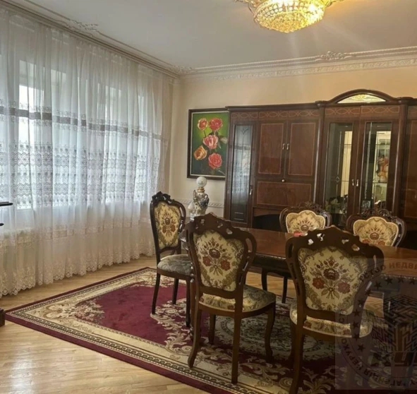 Фото 1. Трехкомнатная квартира, продажа. Киев Святошинский, Житомирская