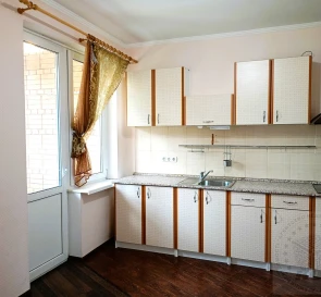 Фото 5. Двокімнатна квартира, продаж. Київ Святошинский, Академмістечко