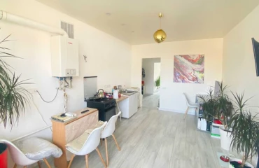 Foto Monoambiente piso, en venta. Sofiivska Borshchahivka