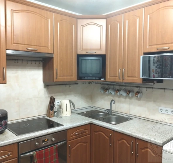 Photo 1. Three-Room flat, for sale. Kyiv Святошинский, Syatoshyn