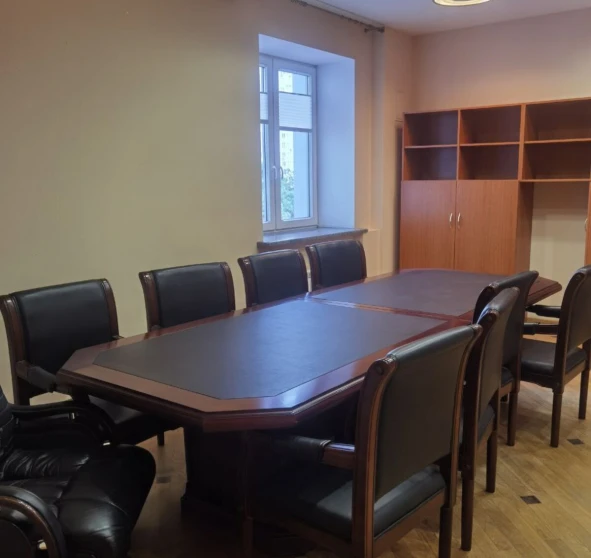 Photo 1. Office, to rent. Kyiv Святошинский, Zhytomyrska