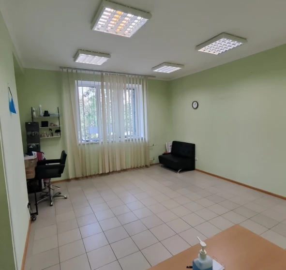 Фото 1. Коммерческая, продажа. Киев Голосеевский