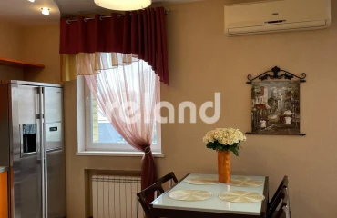 Photo Four-Room flat, to rent. Kyiv Оболонский