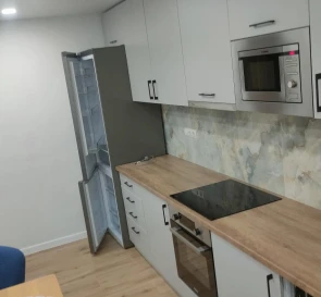 Zdjęcie 3. Trzypokojowe mieszkanie, do wynajęcia. Cherkasy Мытница