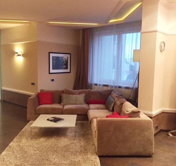 Fotografie 1. Patru Camere apartament, de închiriat. Kyiv Шевченковский район