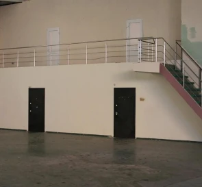 Foto 2. Comercial, en venta. Chubynske