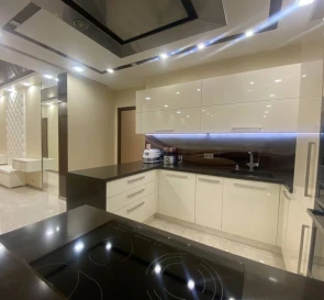 Фото 2. Трехкомнатная квартира, продажа. Киев Дарницкий район, Позняки