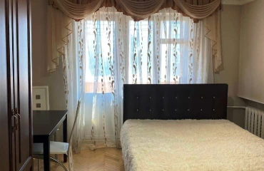 Foto Monoambiente piso, en venta. Kyiv Днепровский район, Livoberezhna