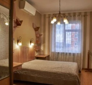 Foto 3. Cuatro Ambientes piso, para alquilar. Kyiv Печерский район, Lybidska