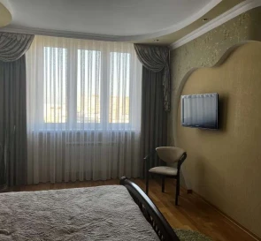 Фото 5. Трехкомнатная квартира, продажа. Киев Дарницкий район, Позняки
