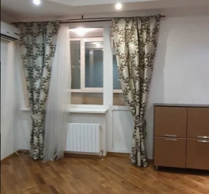 Фото 5. Однокімнатна квартира, продаж. Київ Дарницкий район, Позняки