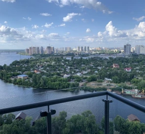 Фото 3. Однокомнатная квартира, продажа. Киев Дарницкий район, Славутич