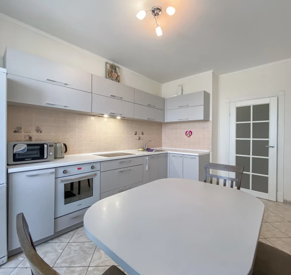 Photo 1. Three-Room flat, to rent. Kyiv Оболонский район, Obolon