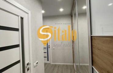 Foto Monoambiente piso, en venta. Kyiv Голосеевский
