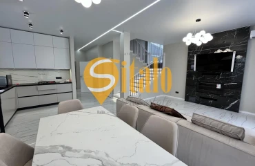 Photo House, for sale. Bilohorodka