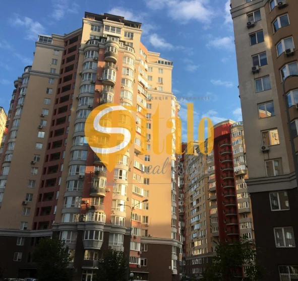 Фото 1. Многокомнатная квартира, продажа. Киев Голосеевский