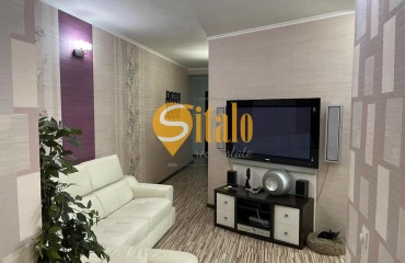 Fotografie Trei Camere apartament, de vânzare. Kyiv Дарницкий