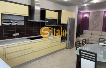 Fotografie Trei Camere apartament, de vânzare. Kyiv Дарницкий