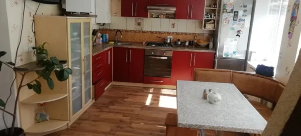 Fotografie 1. Trei Camere apartament, de vânzare. Poltava Киевский