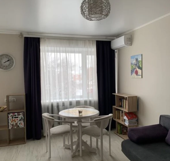 Фото 1. Трикімнатна квартира, продаж. Полтава Шевченковский (Октябрьский)
