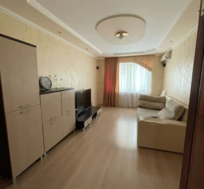 Foto 3. Tres Ambientes piso, en venta. Poltava Шевченковский (Октябрьский)